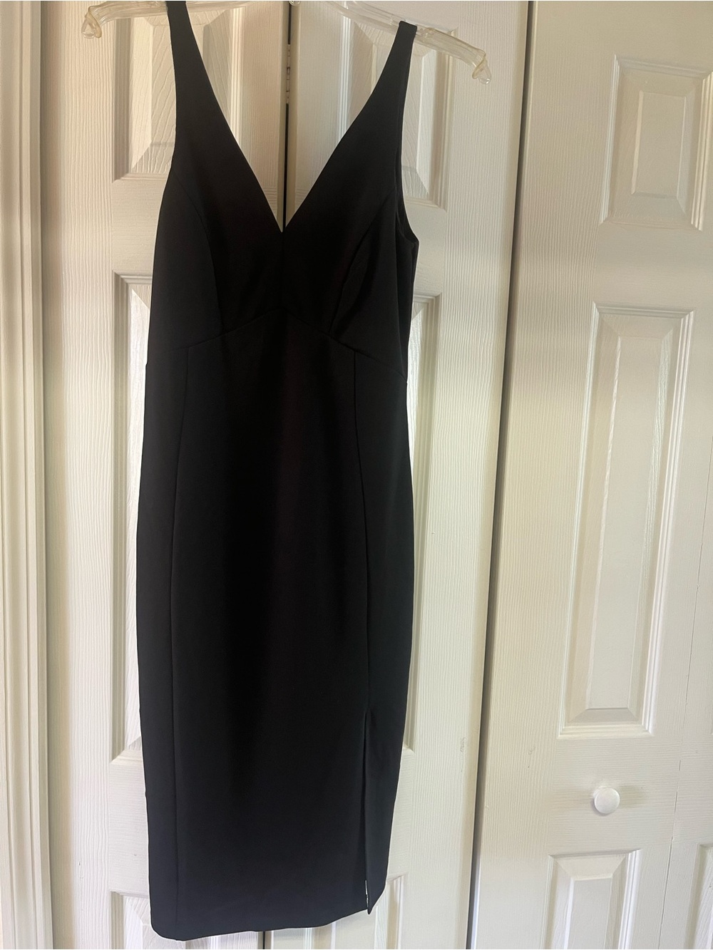 Lulu's Black V-Neck Midi Sheath Dress